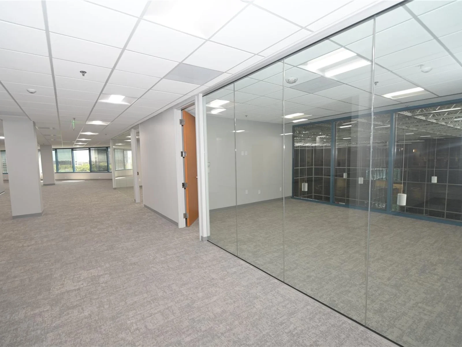 225 E ROBINSON ST, ORLANDO, FL — photo 9