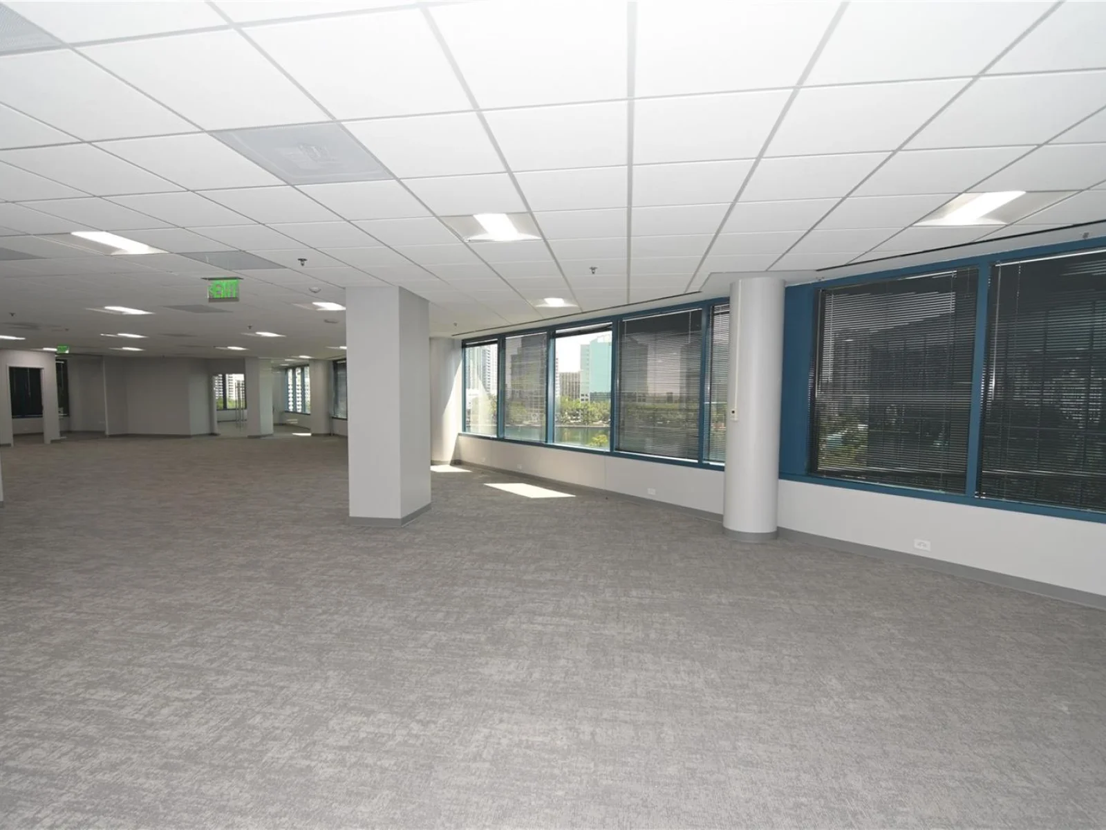 225 E ROBINSON ST, ORLANDO, FL — photo 31
