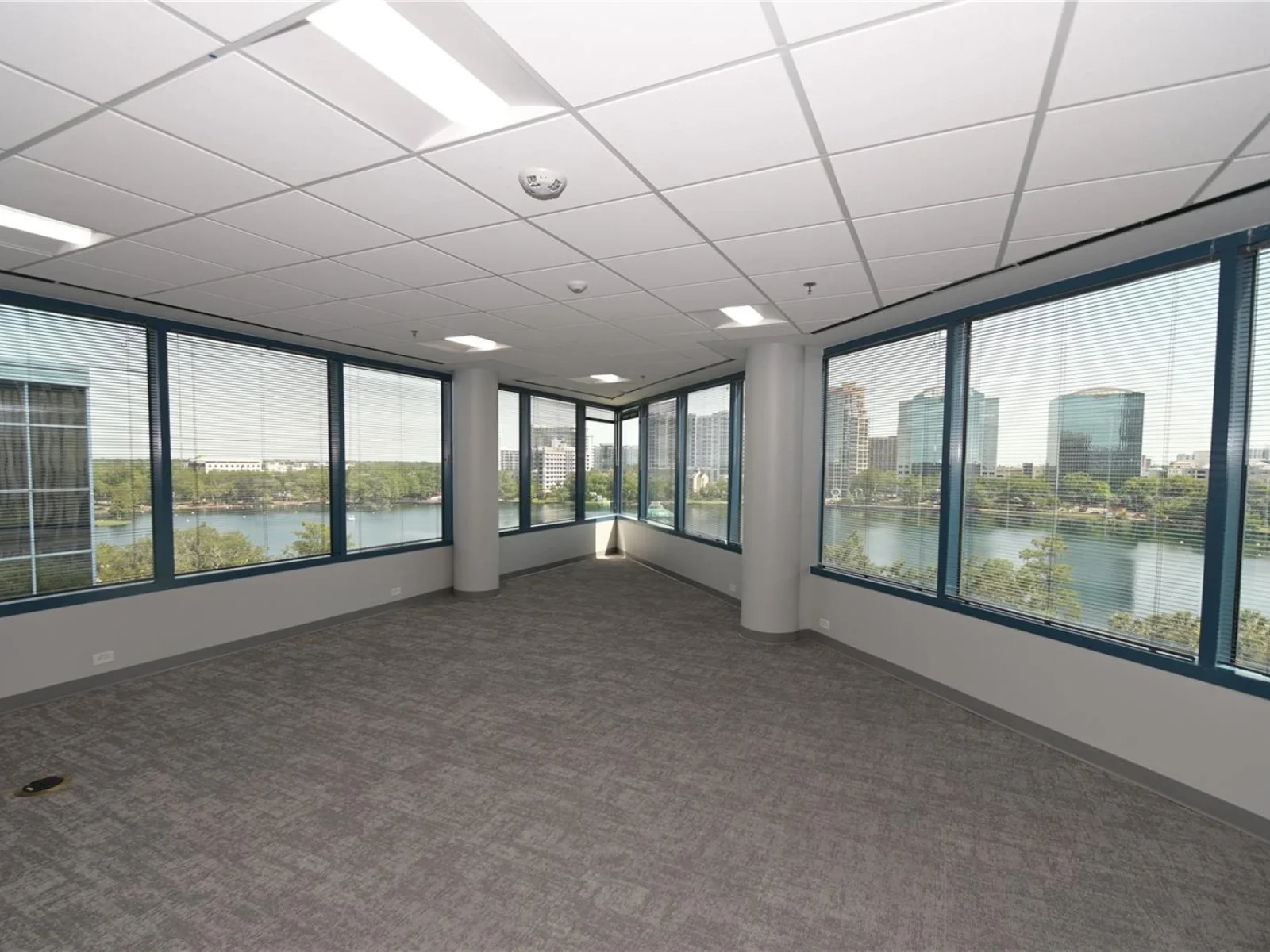 225 E ROBINSON ST, ORLANDO, FL — photo 36