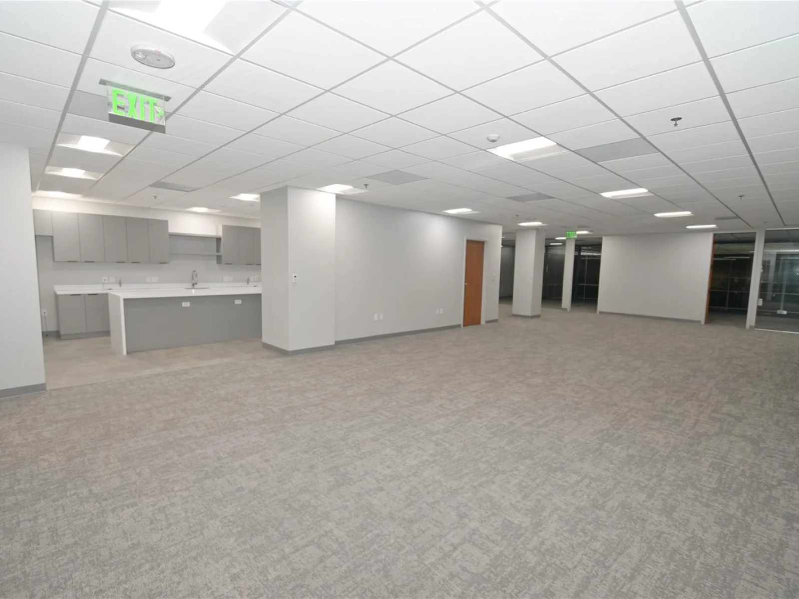 225 E ROBINSON ST, ORLANDO, FL — photo 37