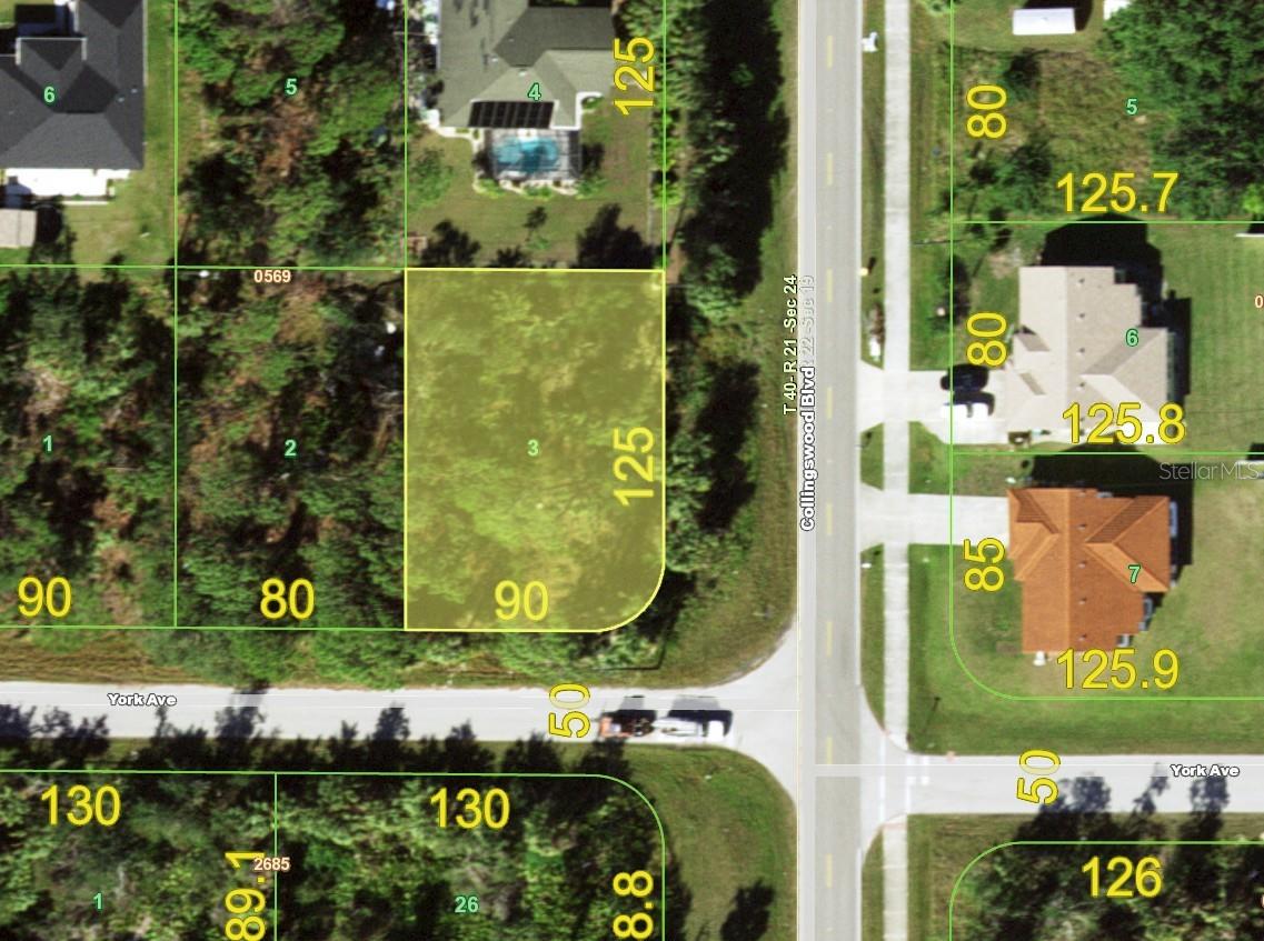 17526 YORK AVE, PORT CHARLOTTE, FL