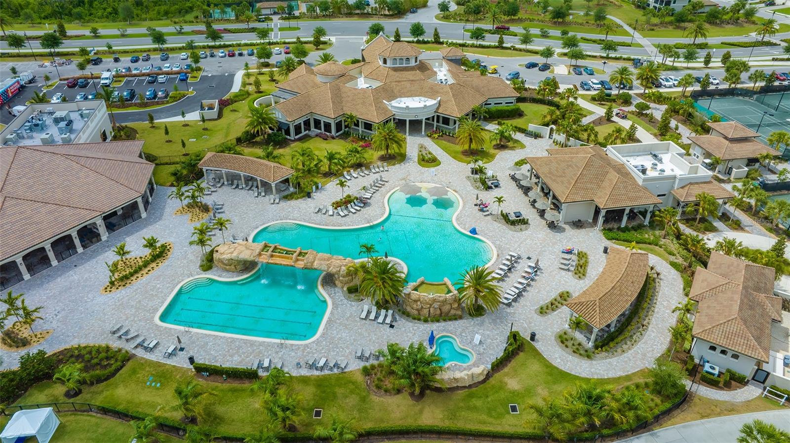 17902 GAWTHROP DR #402, LAKEWOOD RANCH, FL — photo 42