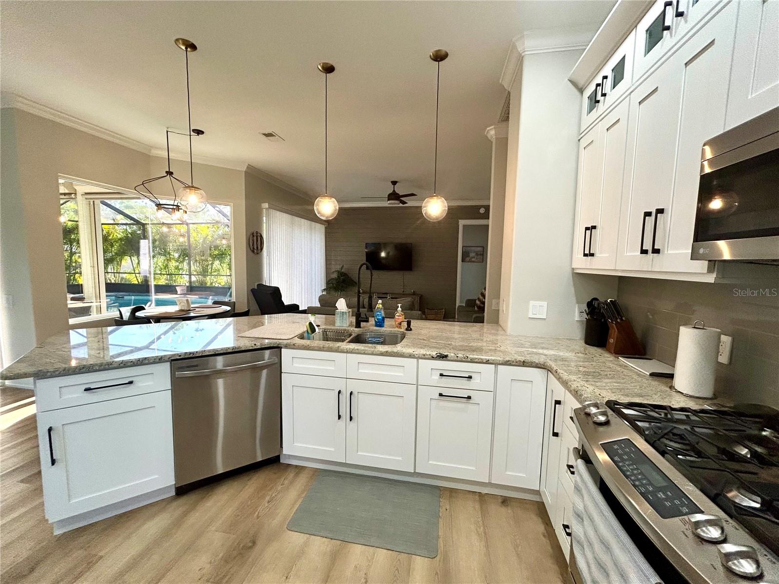 7448 39TH CT E, SARASOTA, FL — photo 11