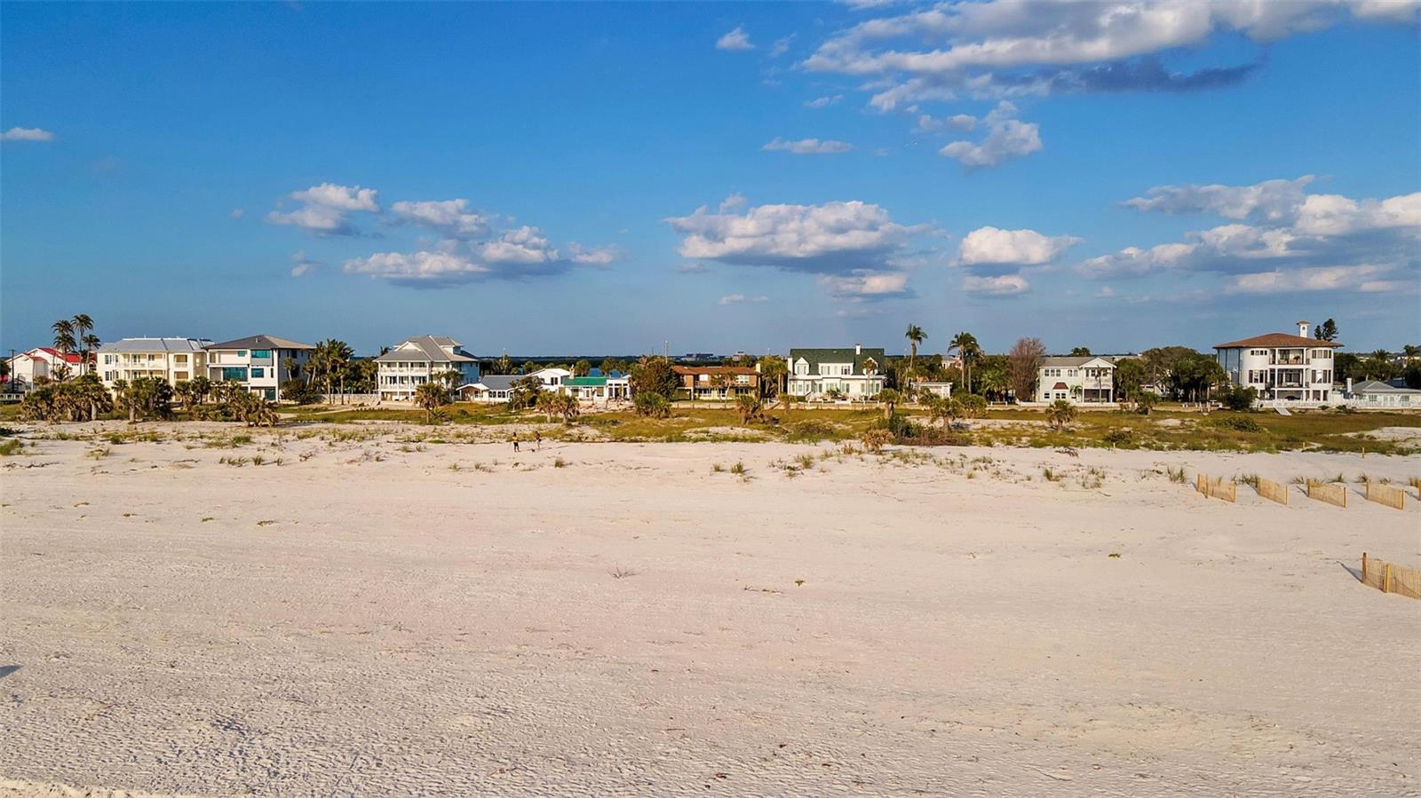 1058 ELDORADO AVE, CLEARWATER BEACH, FL — photo 9
