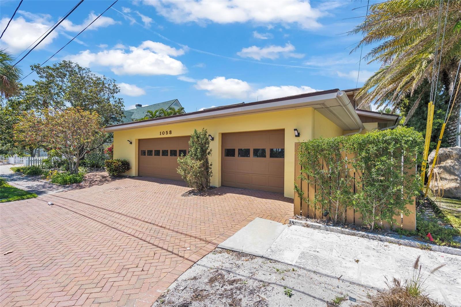1058 ELDORADO AVE, CLEARWATER BEACH, FL — photo 10