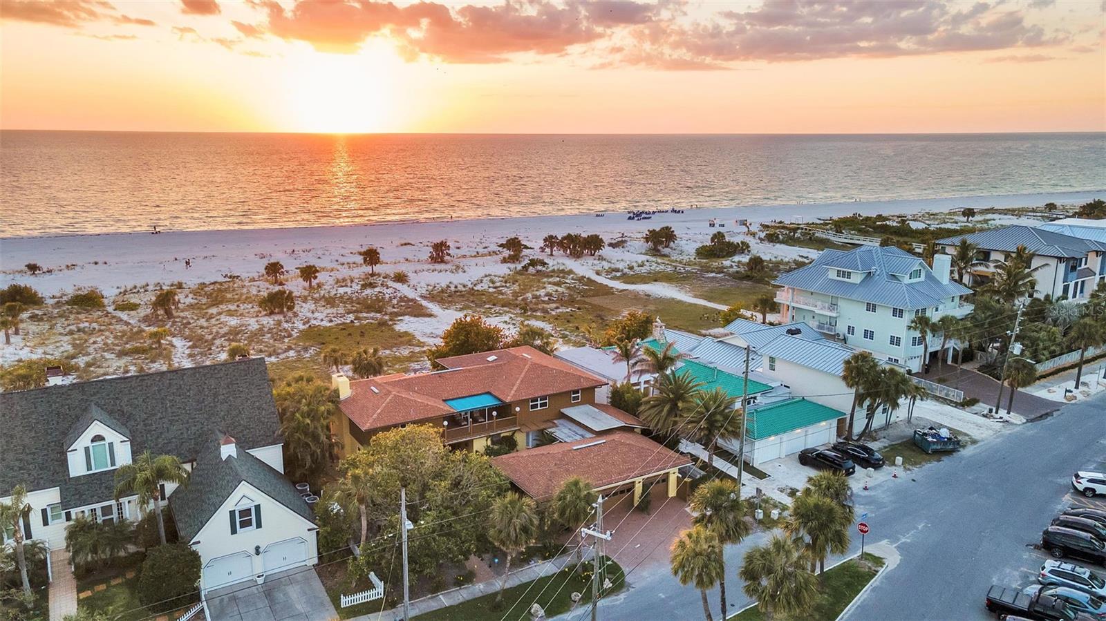 1058 ELDORADO AVE, CLEARWATER BEACH, FL — photo 28