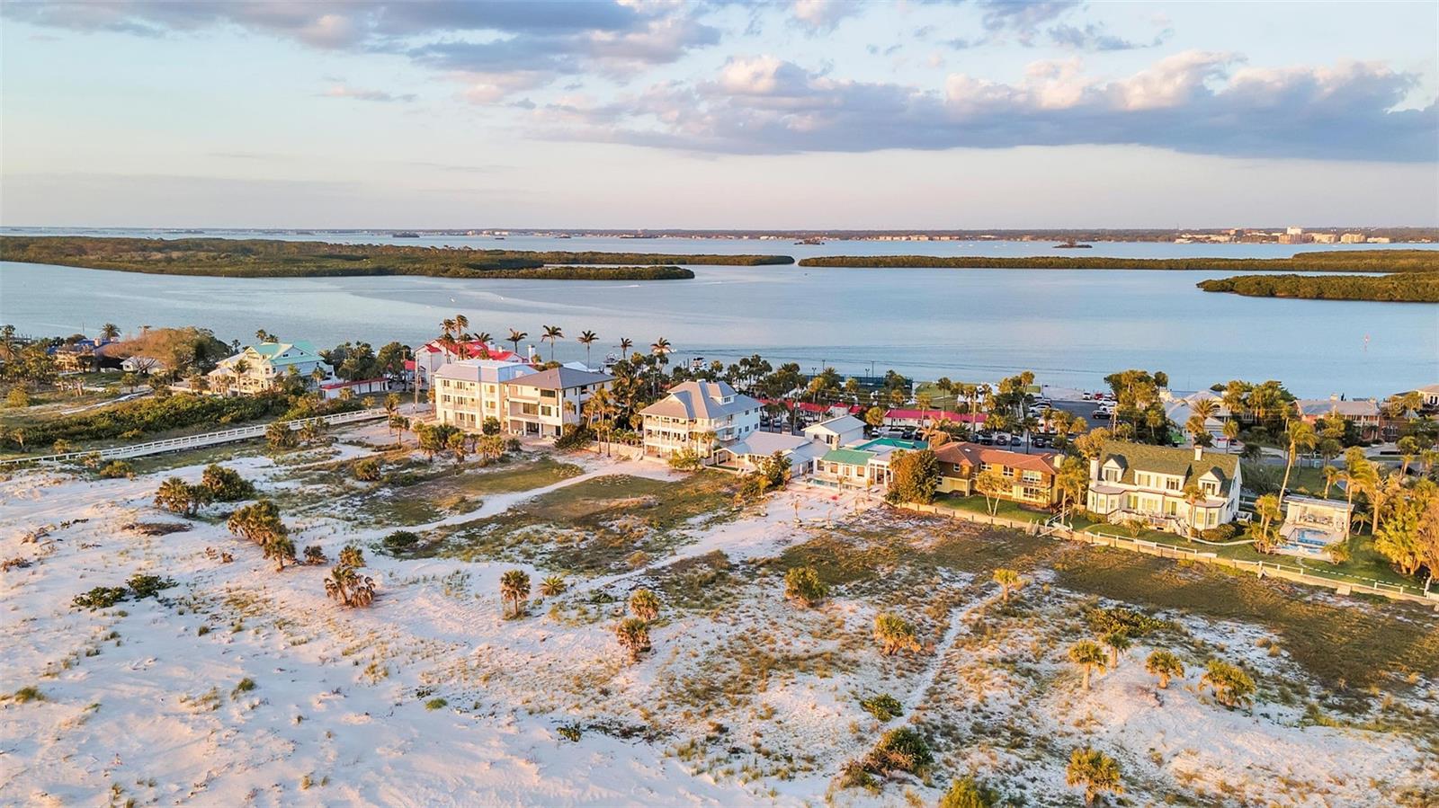 1058 ELDORADO AVE, CLEARWATER BEACH, FL — photo 40