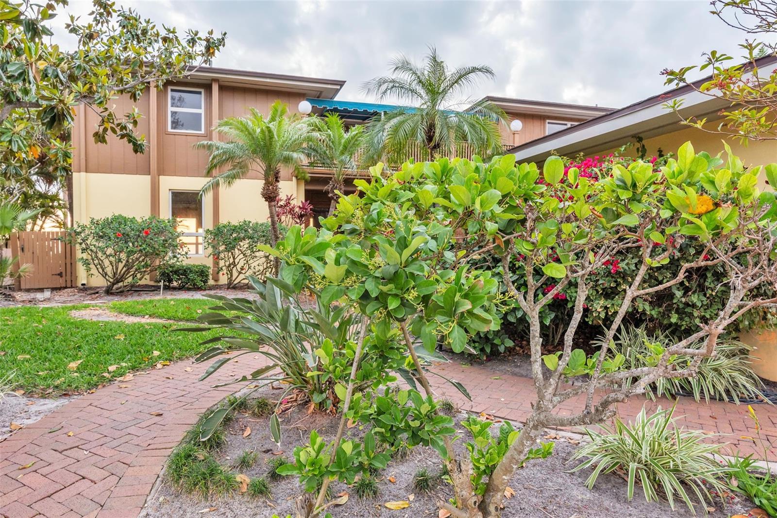 1058 ELDORADO AVE, CLEARWATER BEACH, FL — photo 61