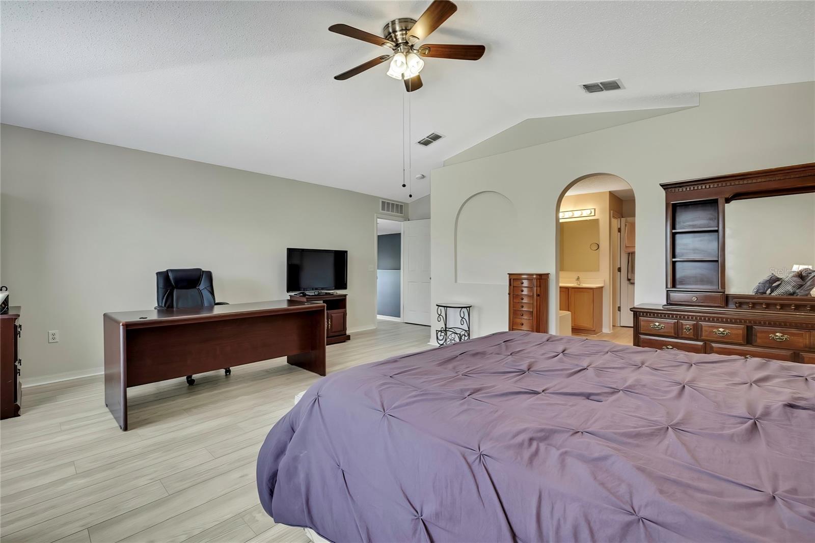 11257 PERSIMMON AVE, WEEKI WACHEE, FL — photo 18