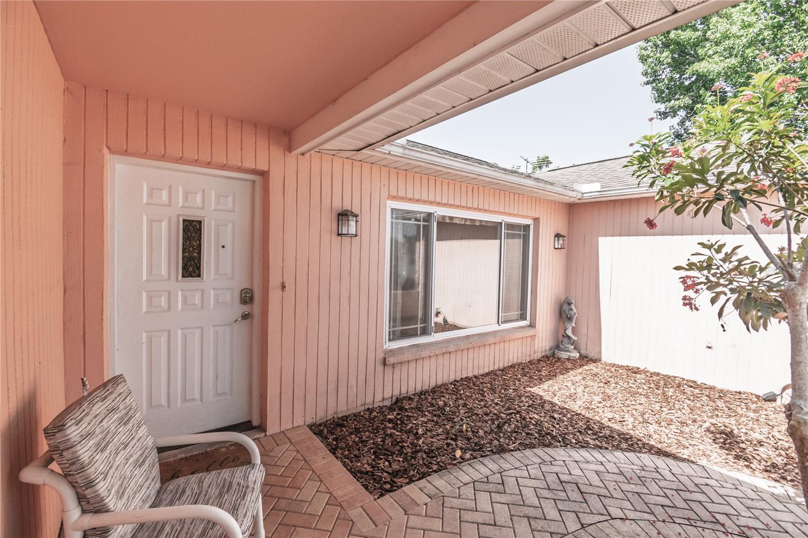 7812 TURNBRIDGE DR, PORT RICHEY, FL — photo 2