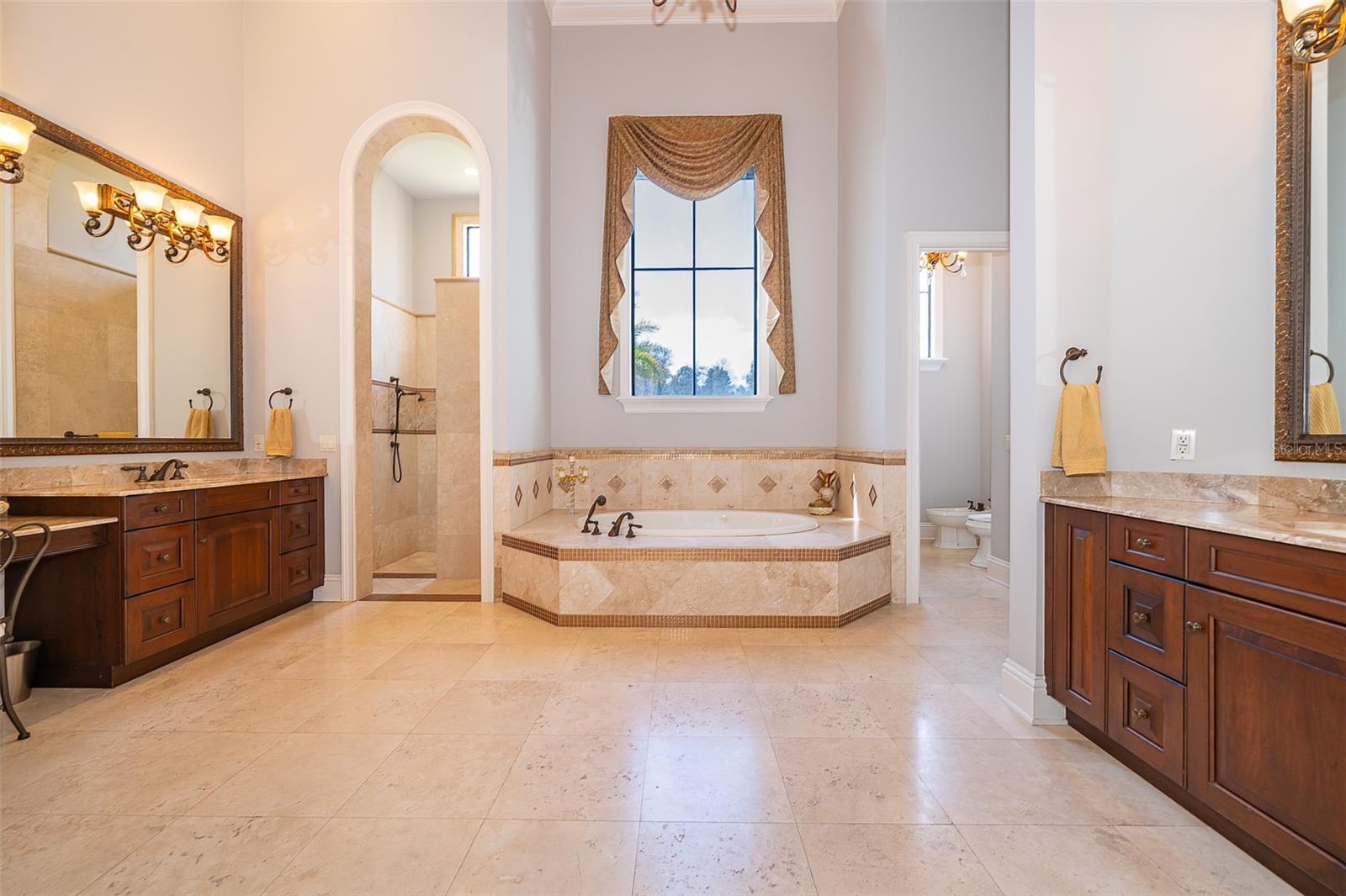 16020 PENDIO DR, BELLA COLLINA, FL — photo 40