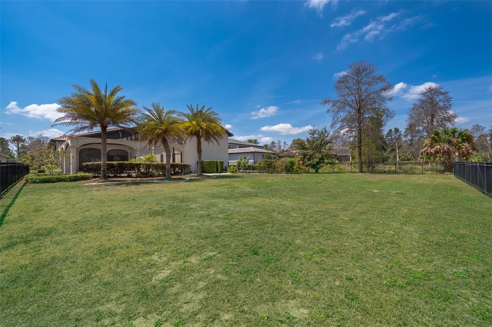 16020 PENDIO DR, BELLA COLLINA, FL — photo 104