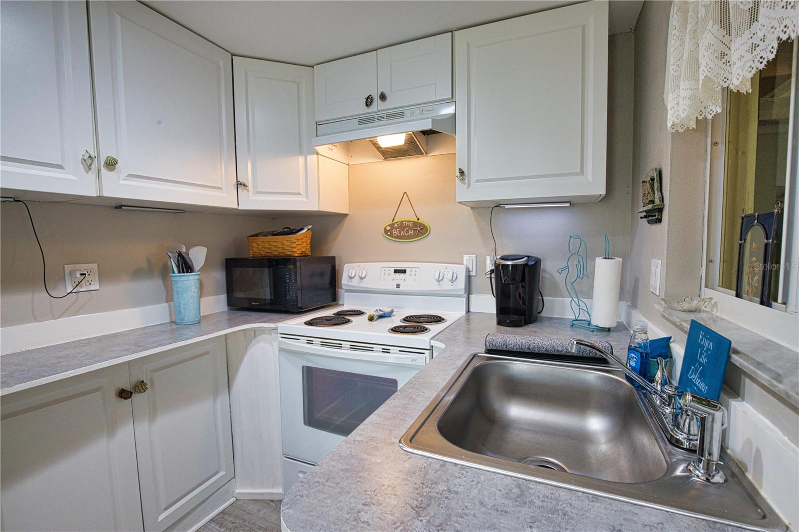 50 S NEW YORK AVE #2, ENGLEWOOD, FL — photo 11