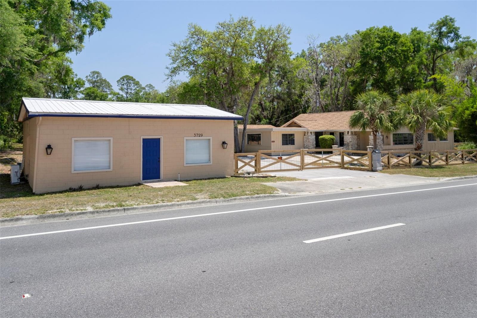 3729 S LECANTO HWY, LECANTO, FL — photo 2