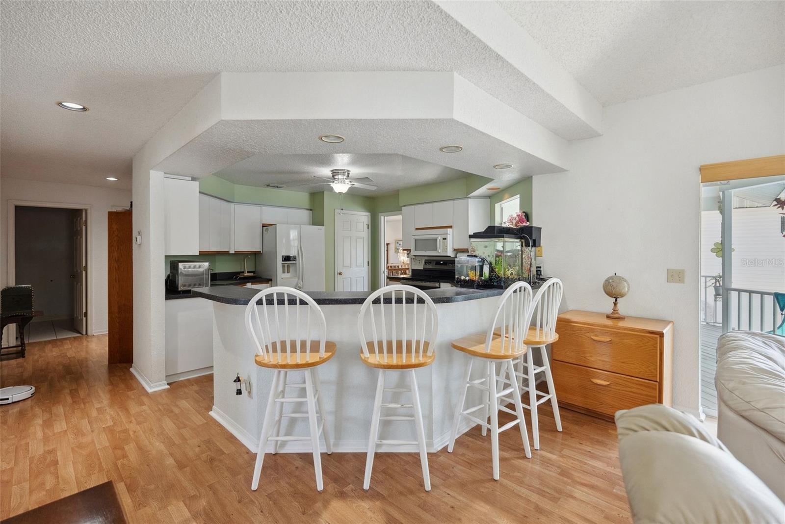 1842 BAYOU GRANDE BLVD NE, ST PETERSBURG, FL — photo 12