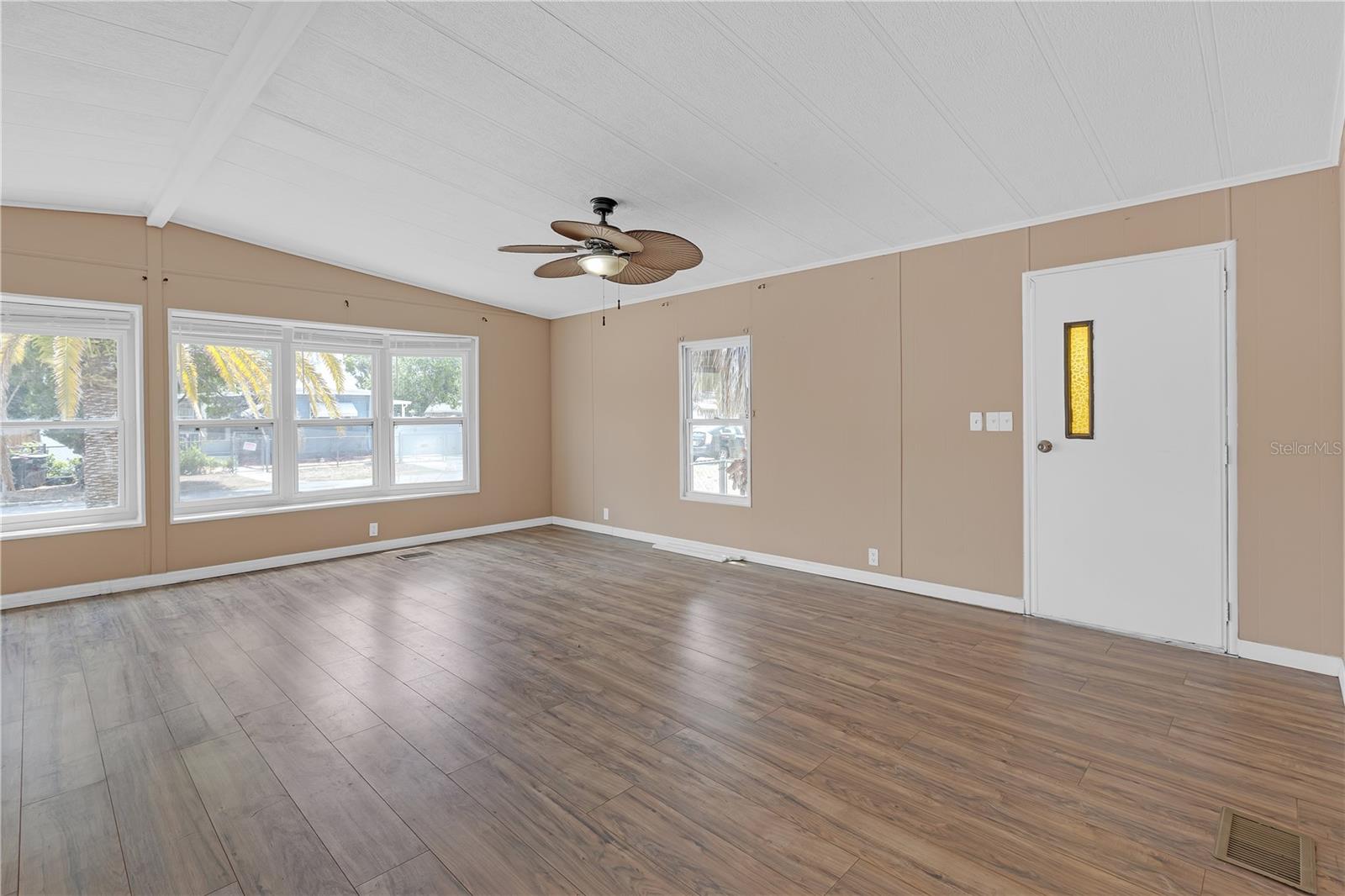 11309 LEISURE LN, PORT RICHEY, FL — photo 10