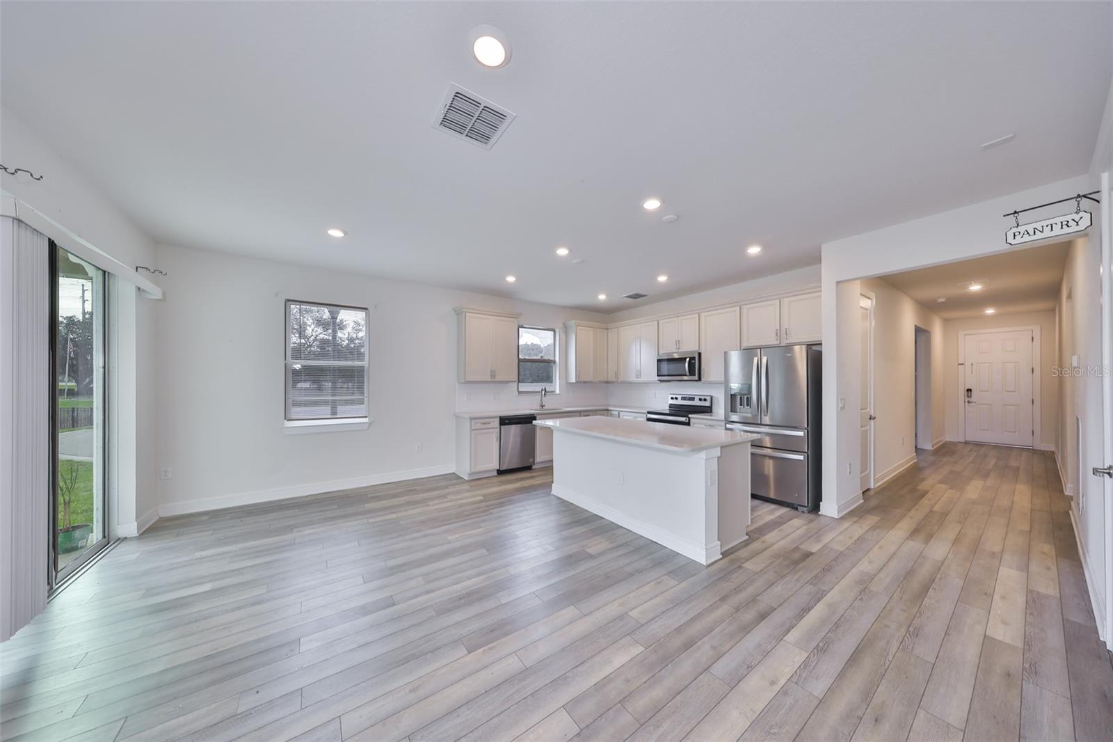 36959 HIGHLAND MEADOWS CT, ZEPHYRHILLS, FL — photo 17