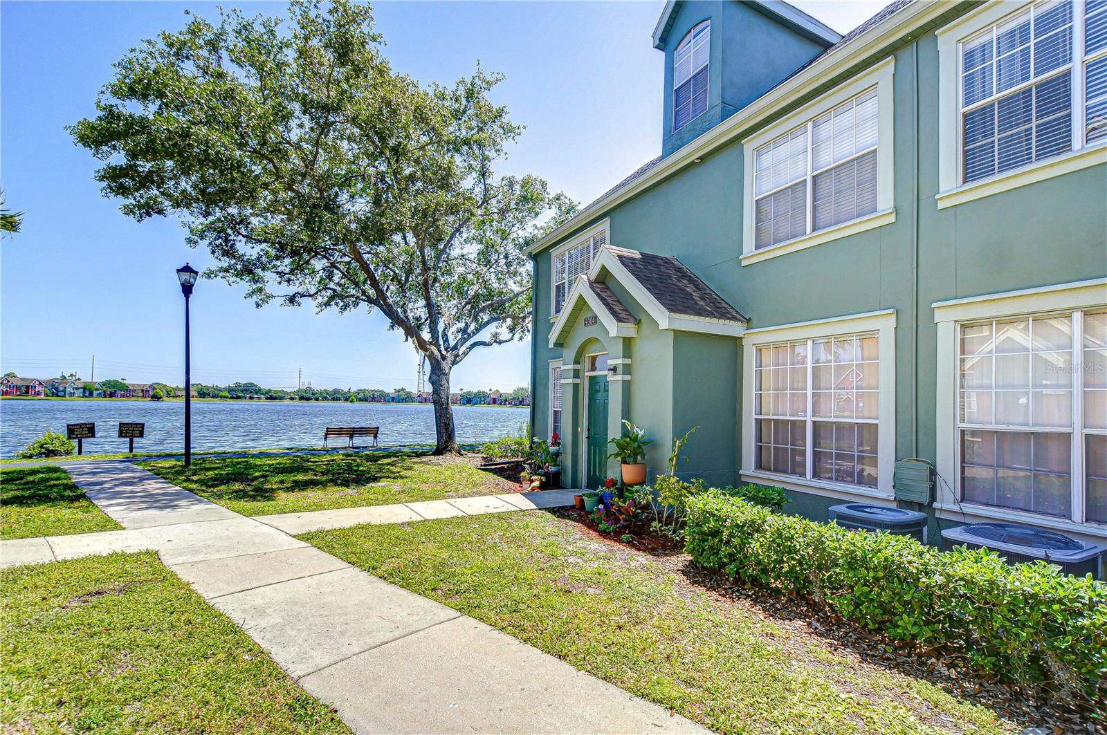 9304 LAKE CHASE ISLAND WAY, TAMPA, FL — photo 44
