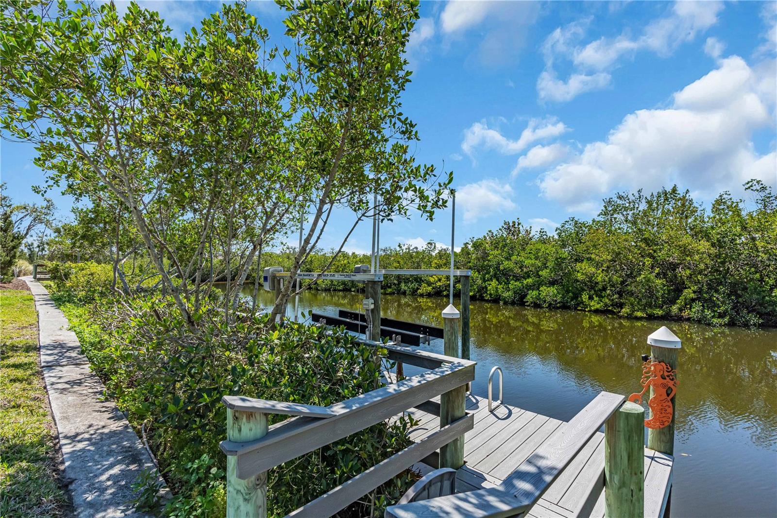 18091 WOODEN SKIFF CT, NOKOMIS, FL — photo 40