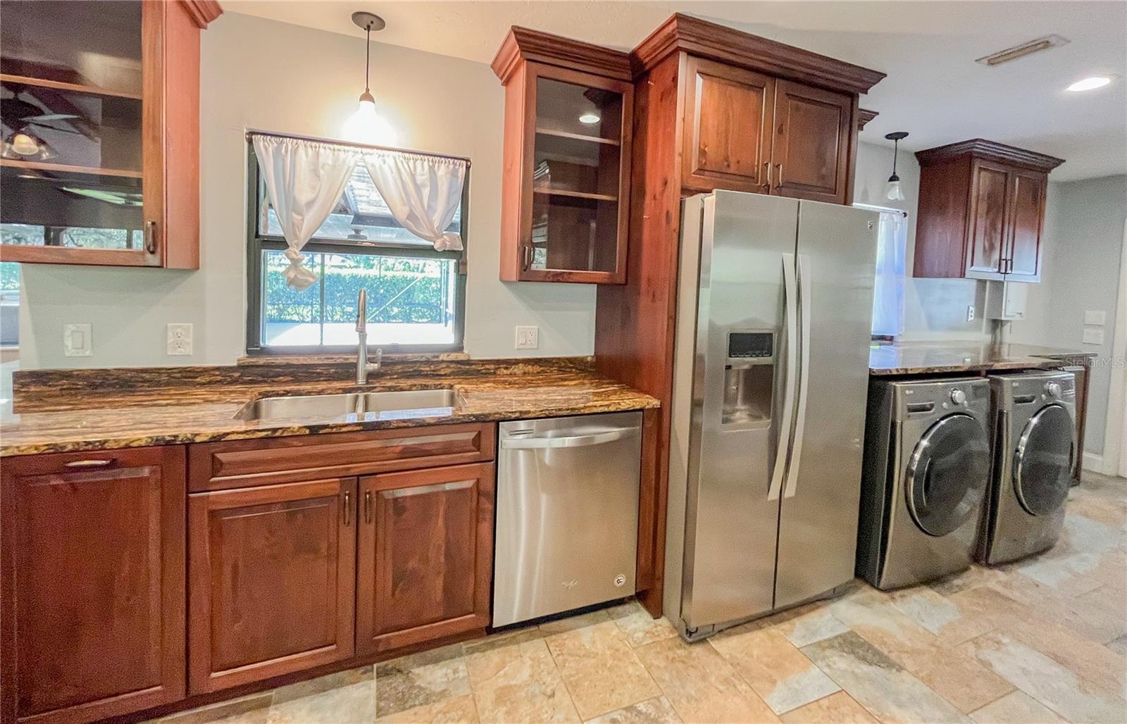 3502 SUNBEAM DR, SARASOTA, FL — photo 6