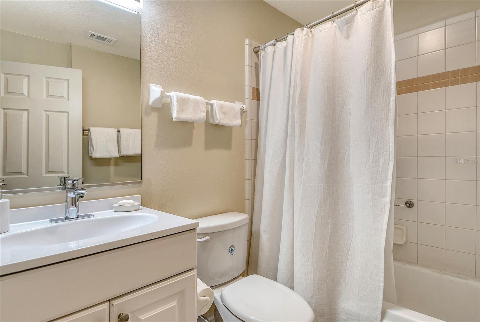 8370 WINGATE DR #724, SARASOTA, FL — photo 25
