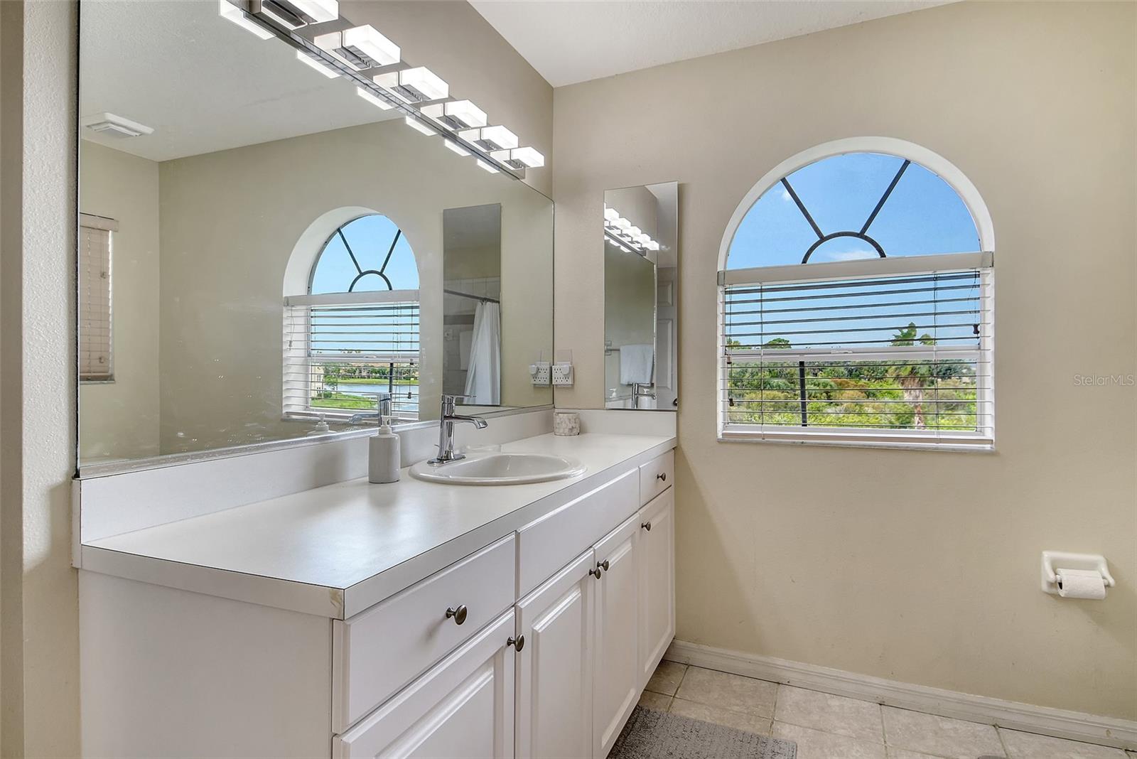 8370 WINGATE DR #724, SARASOTA, FL — photo 35