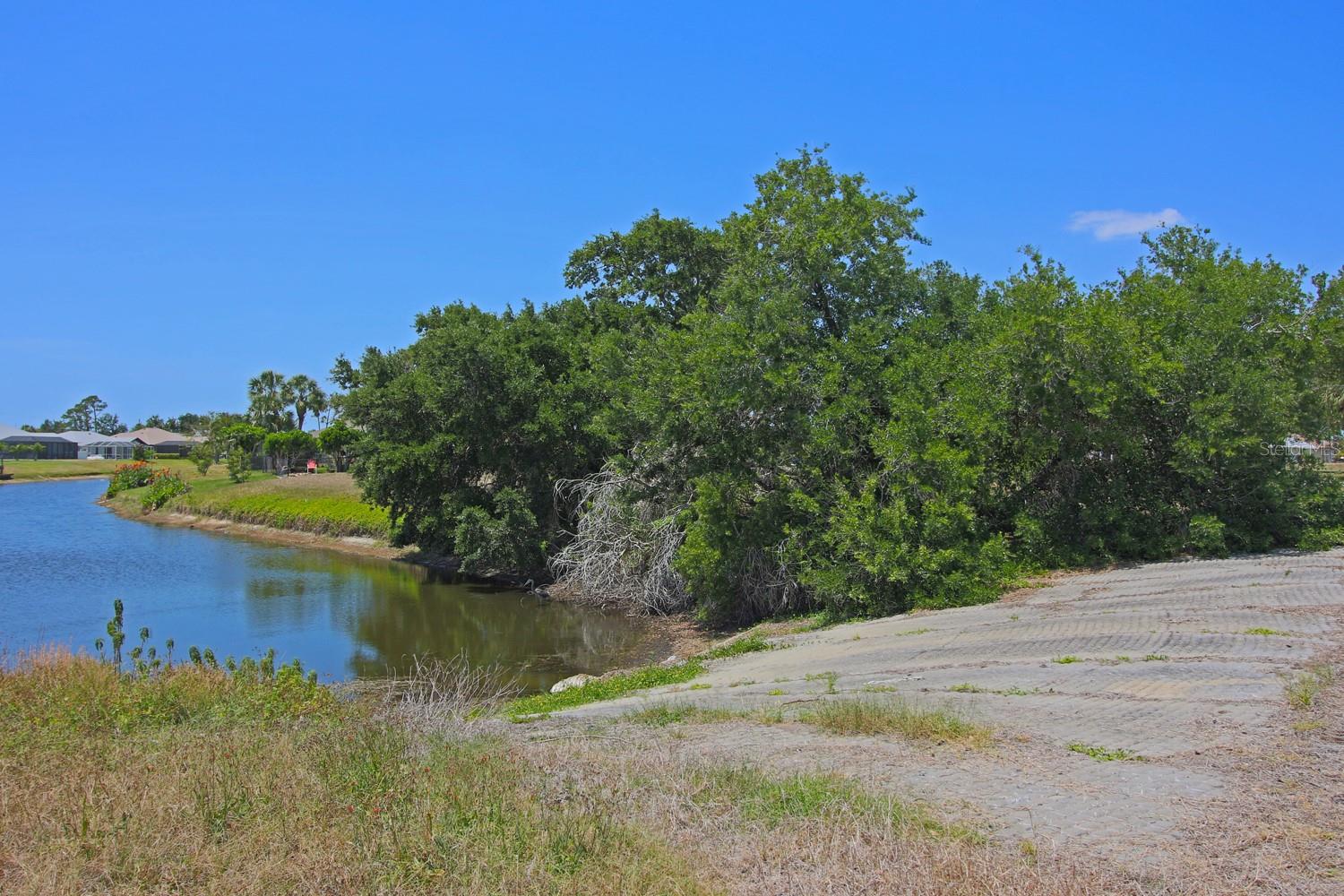 133 FAIRWAY RD, ROTONDA WEST, FL — photo 12