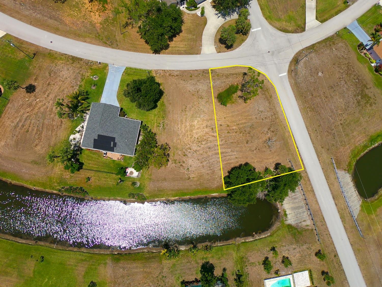 133 FAIRWAY RD, ROTONDA WEST, FL — photo 3