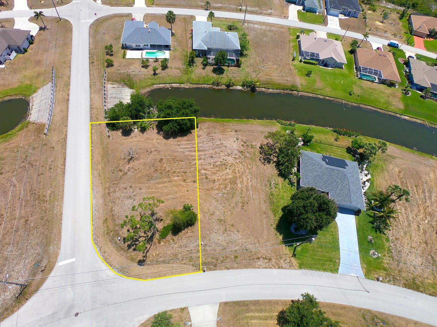 133 FAIRWAY RD, ROTONDA WEST, FL — photo 7