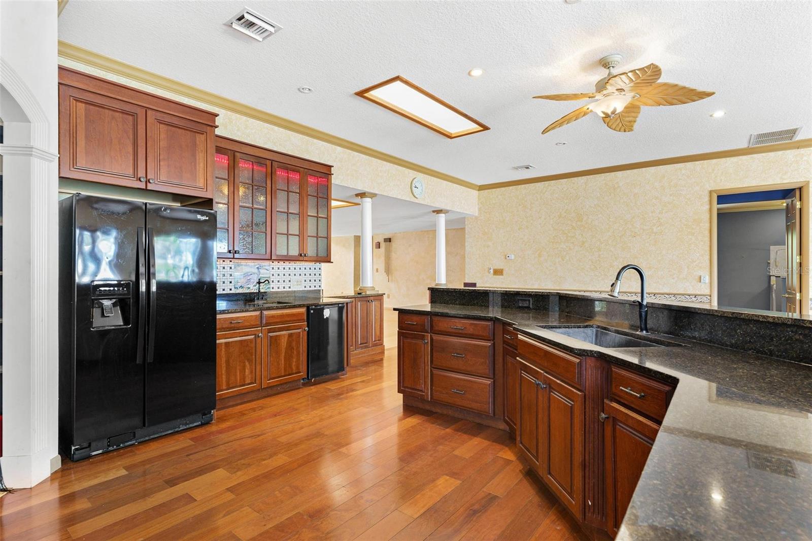 2400 N GRIFFIN DR, LEESBURG, FL — photo 49