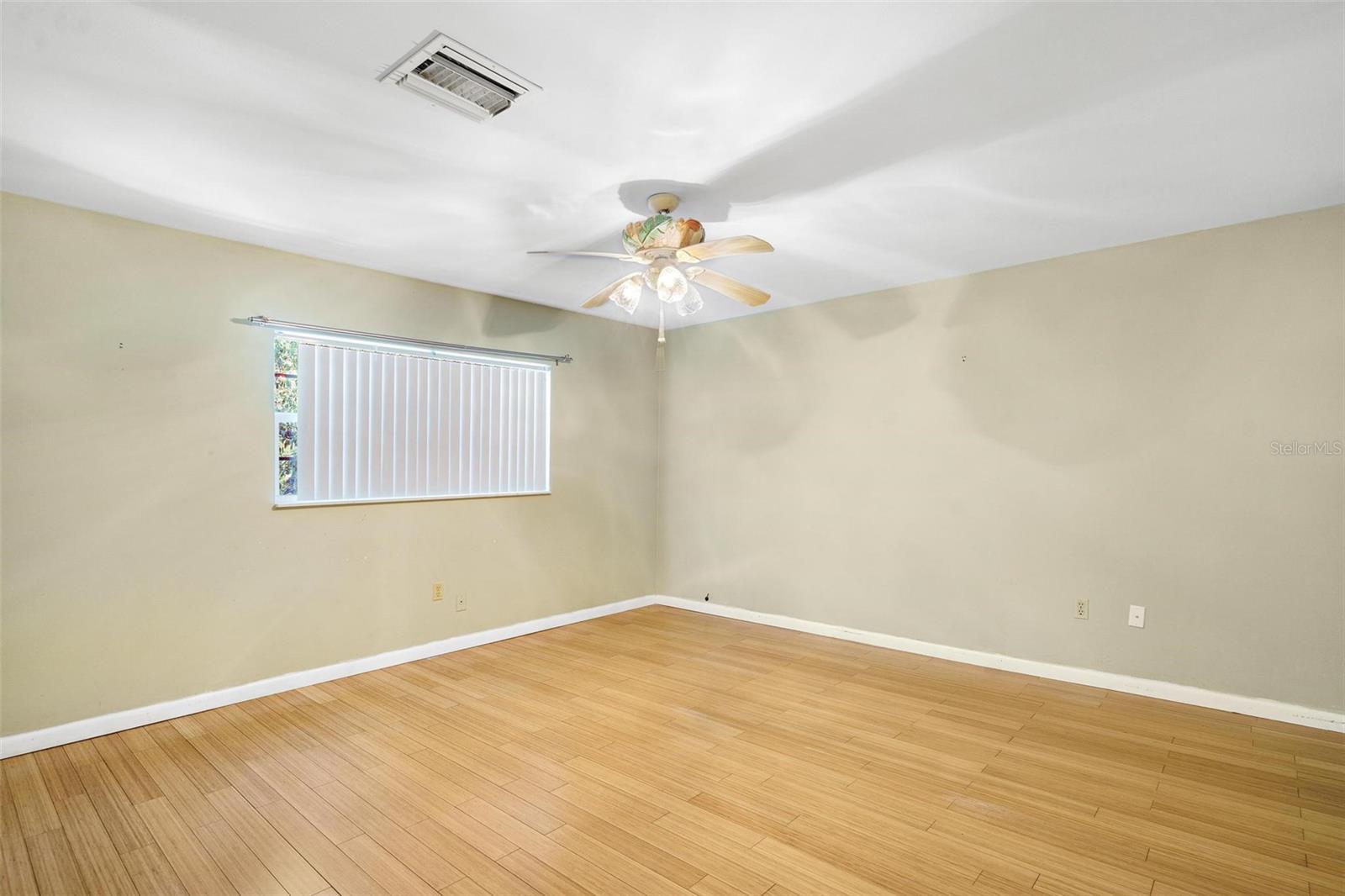 2400 N GRIFFIN DR, LEESBURG, FL — photo 94