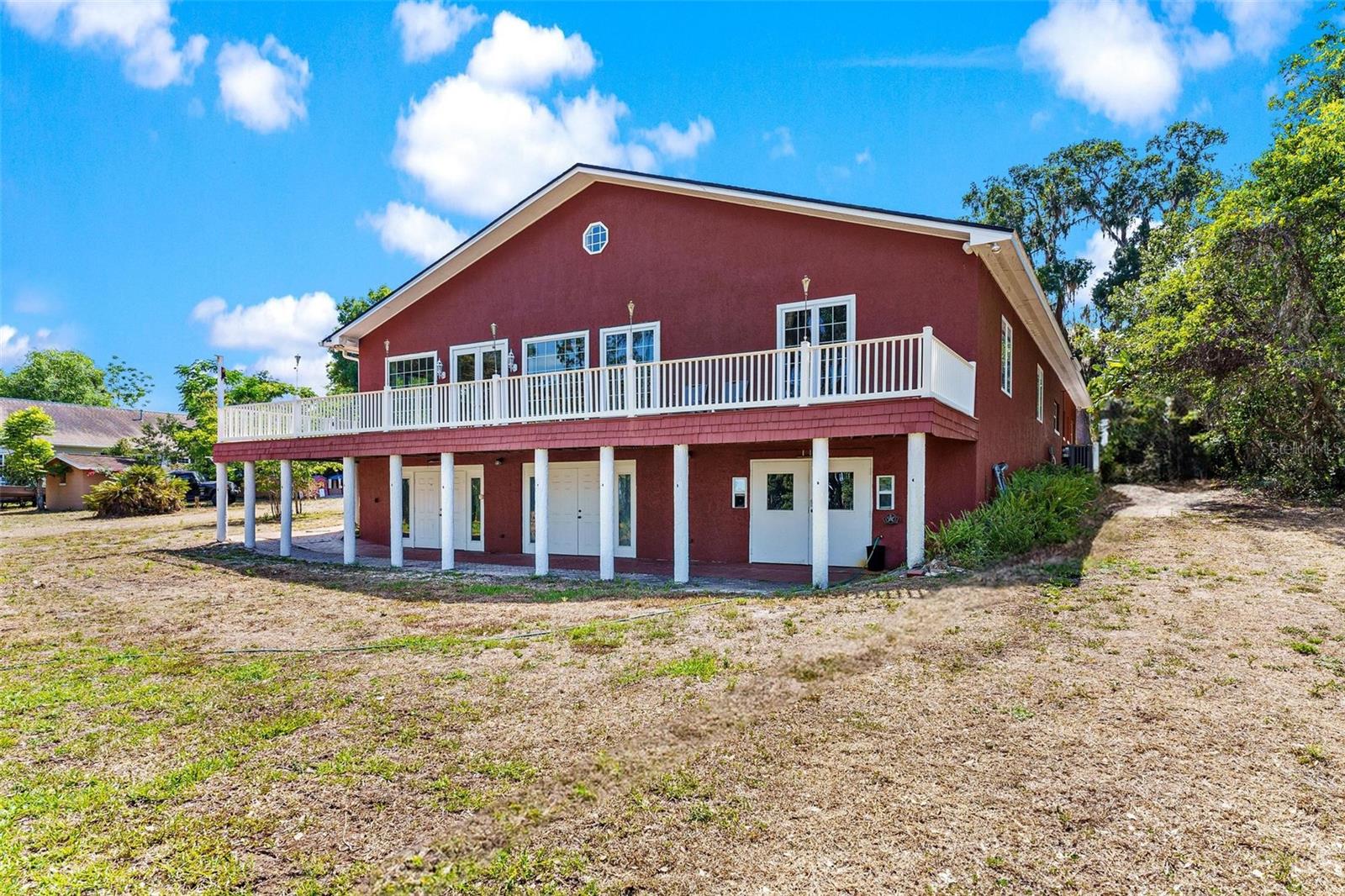 2400 N GRIFFIN DR, LEESBURG, FL — photo 135