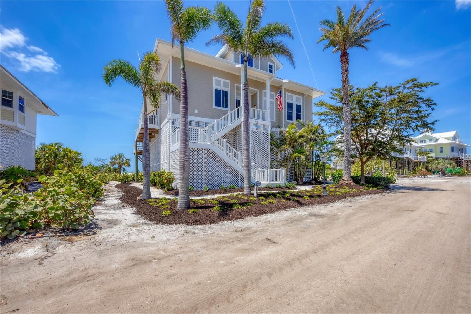 6890 PALM ISLAND DR, PLACIDA, FL — photo 8