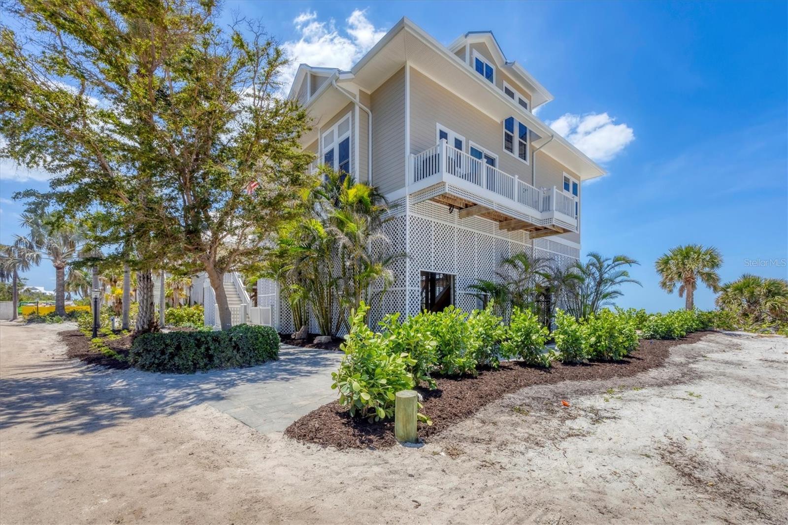 6890 PALM ISLAND DR, PLACIDA, FL — photo 9