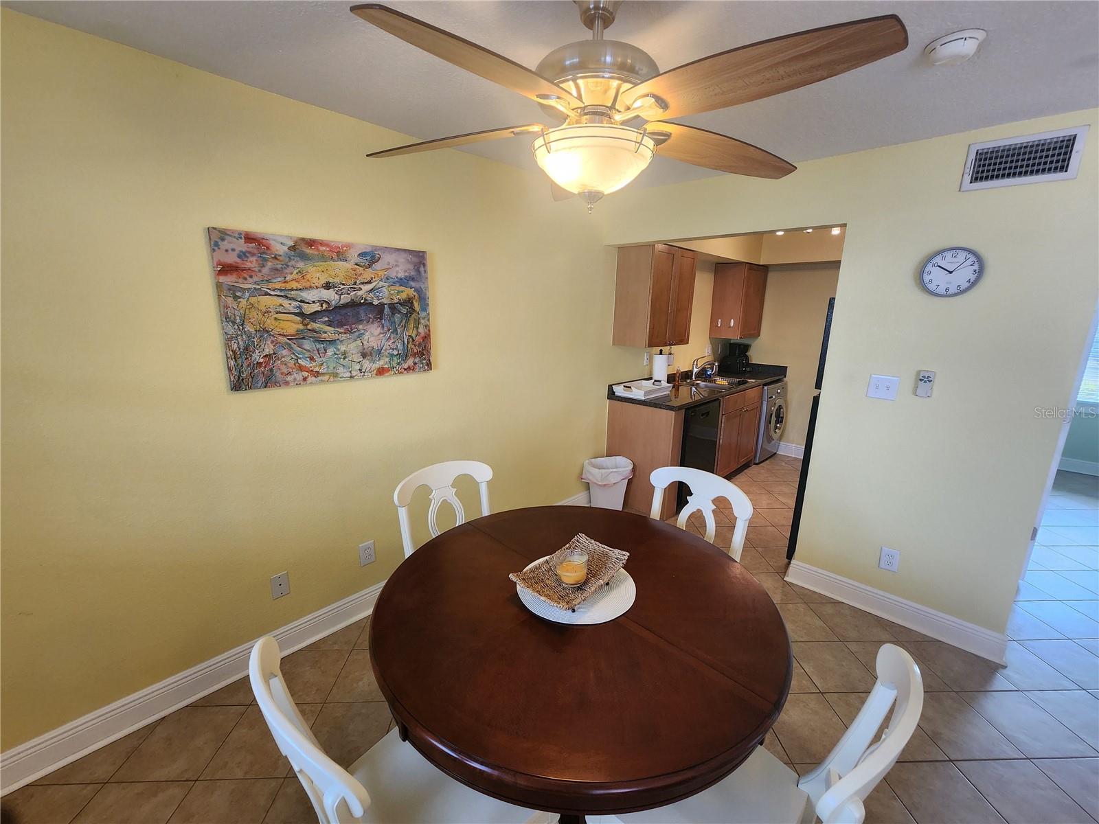 5215 COQUINA KEY DR SE #B, ST PETERSBURG, FL — photo 12
