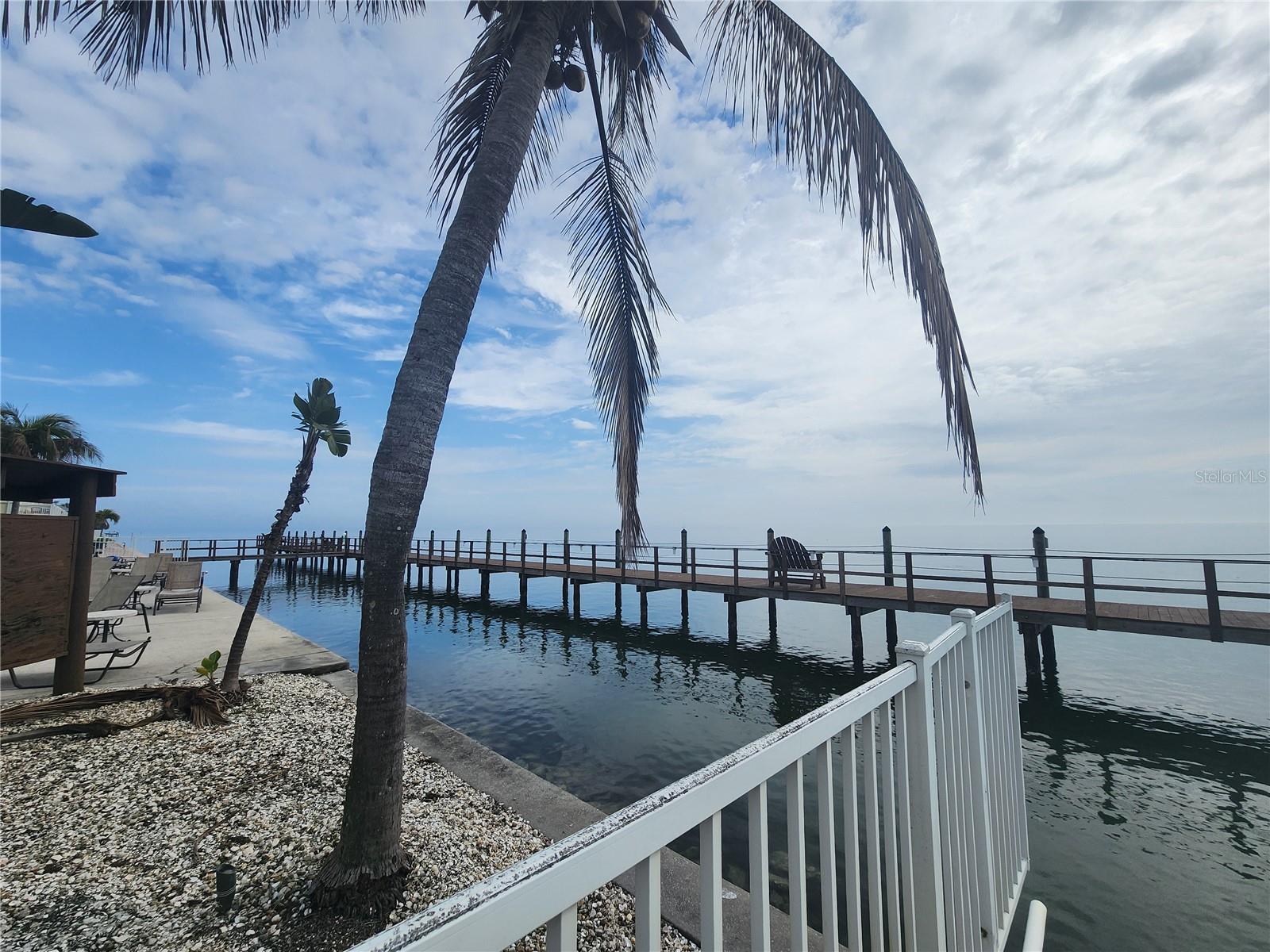 5215 COQUINA KEY DR SE #B, ST PETERSBURG, FL — photo 31
