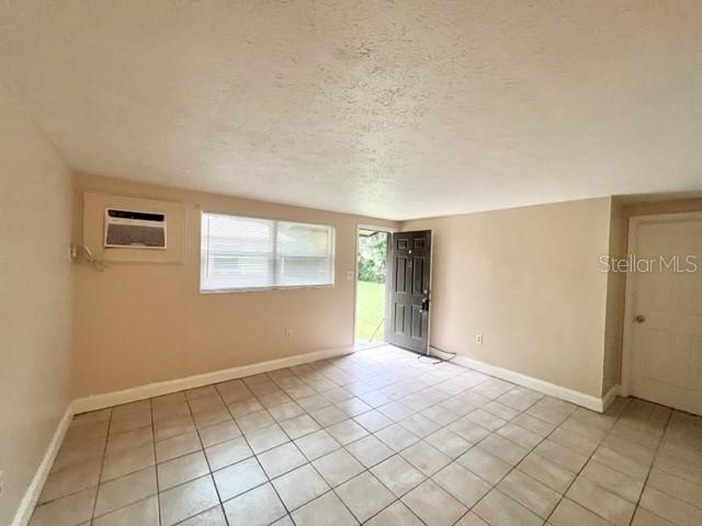 9418 GREYSTONE RD, THONOTOSASSA, FL — photo 8