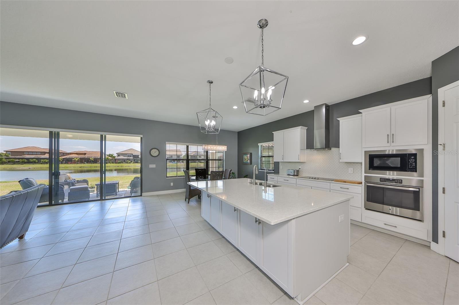 11909 CLIMBING FERN AVE, RIVERVIEW, FL — photo 13