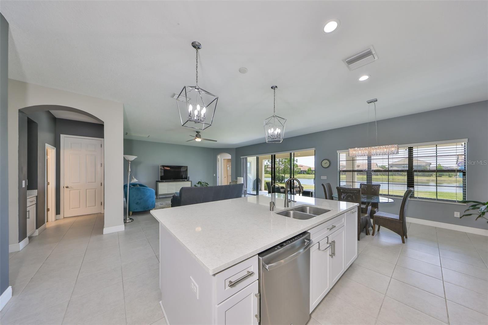 11909 CLIMBING FERN AVE, RIVERVIEW, FL — photo 14