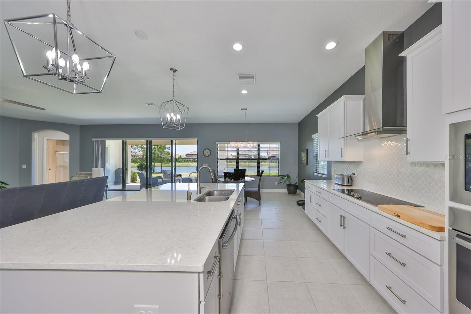 11909 CLIMBING FERN AVE, RIVERVIEW, FL — photo 15