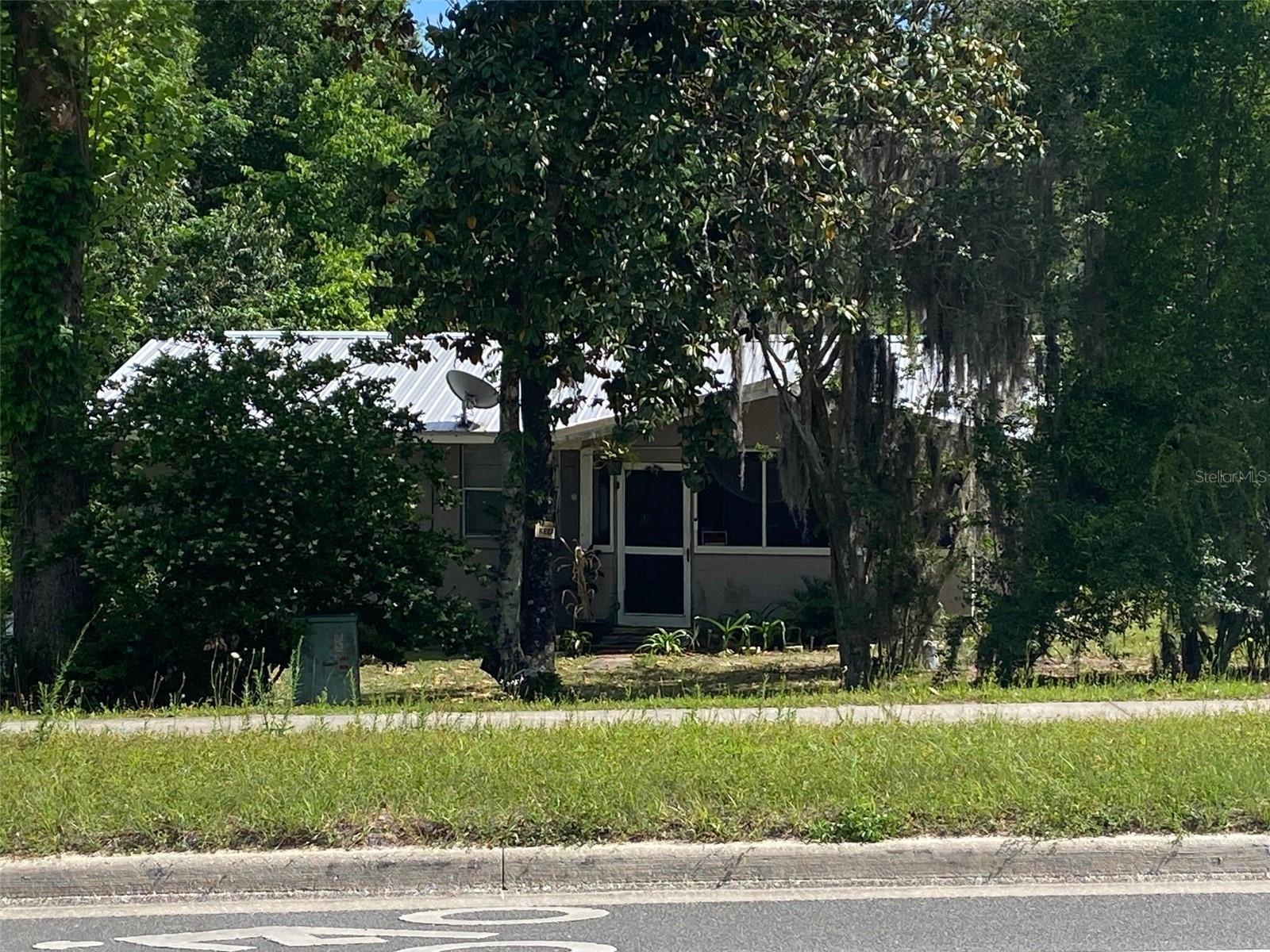 1129 STATE ROAD 20, INTERLACHEN, FL