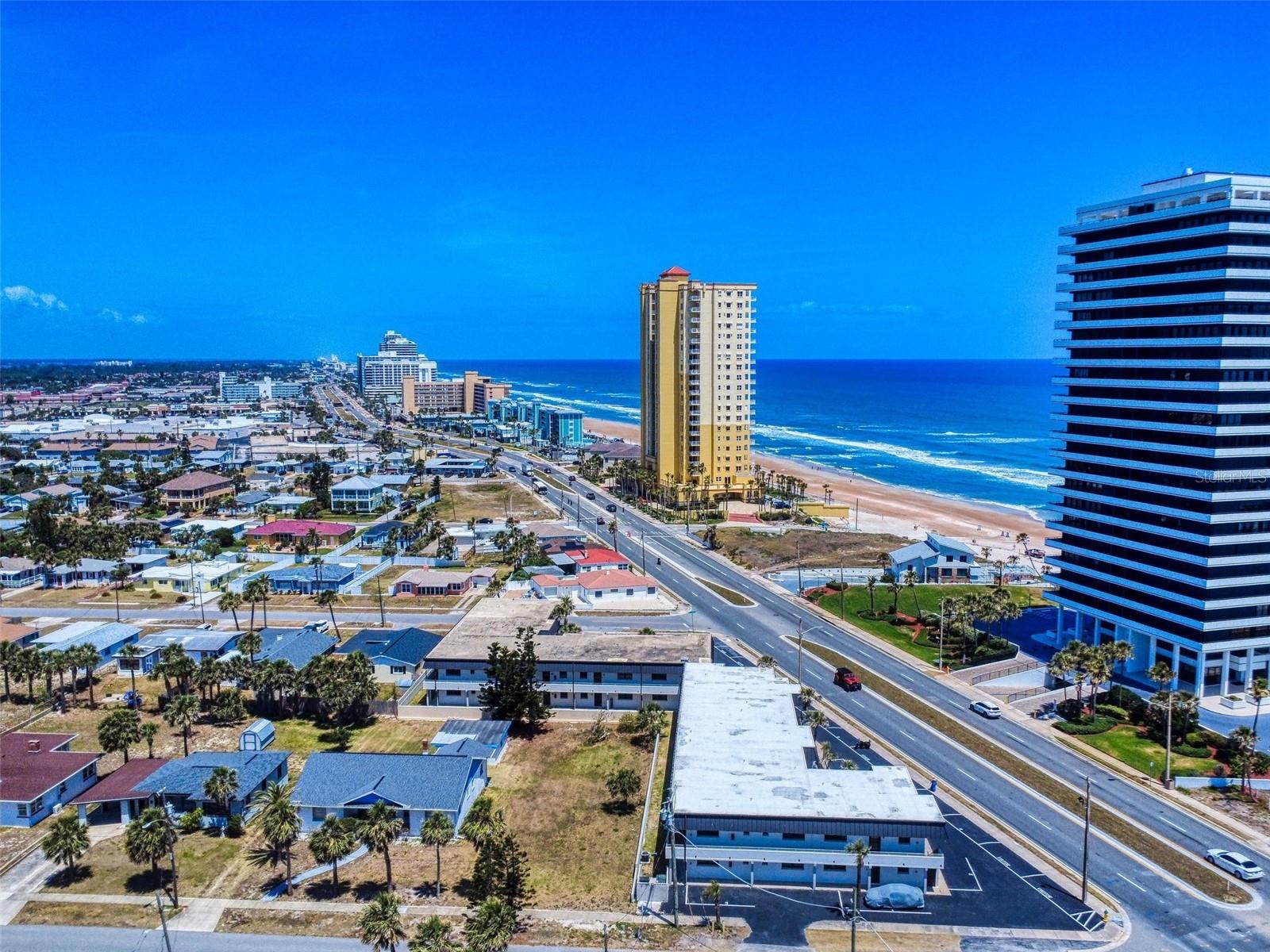 2101 N ATLANTIC AVE #10, DAYTONA BEACH, FL — photo 32