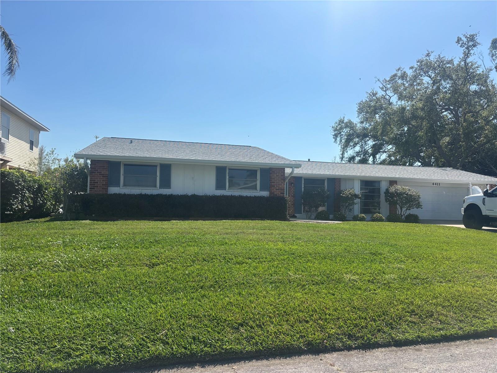 4411 DOLPHIN LN, PALMETTO, FL
