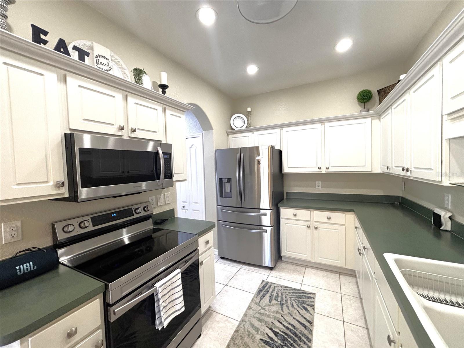 1759 FOUNTAIN VIEW CIR #1759, VENICE, FL — photo 4