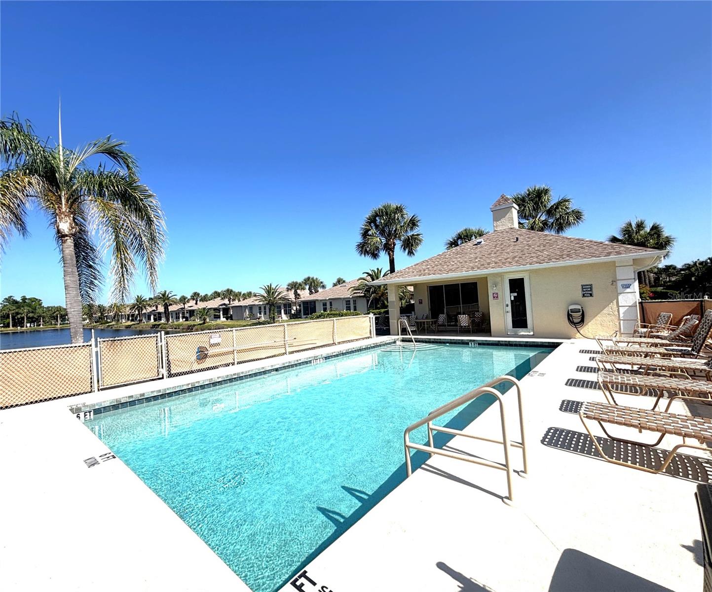 1759 FOUNTAIN VIEW CIR #1759, VENICE, FL — photo 21
