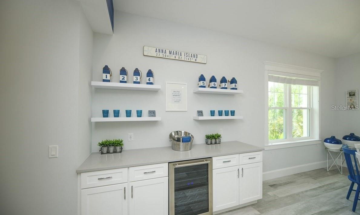 212 SPRING AVE, ANNA MARIA, FL — photo 9