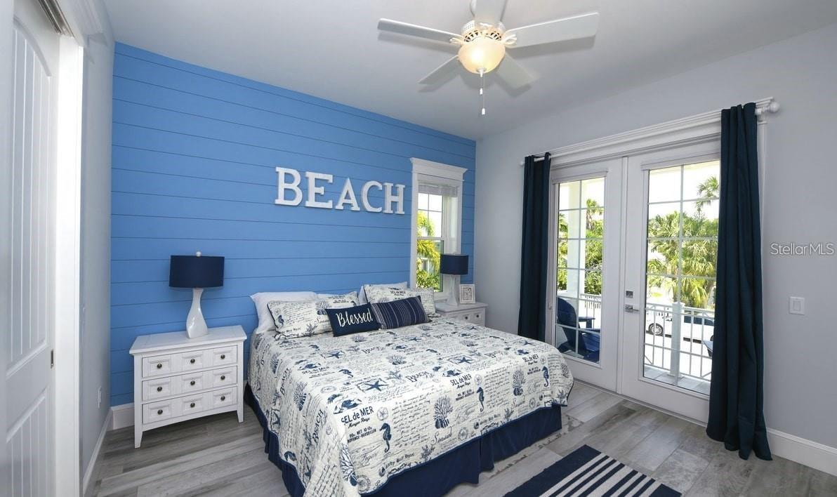 212 SPRING AVE, ANNA MARIA, FL — photo 11
