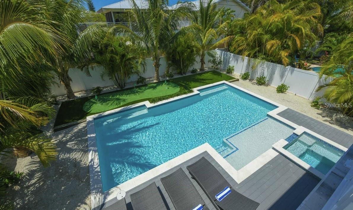 212 SPRING AVE, ANNA MARIA, FL — photo 27