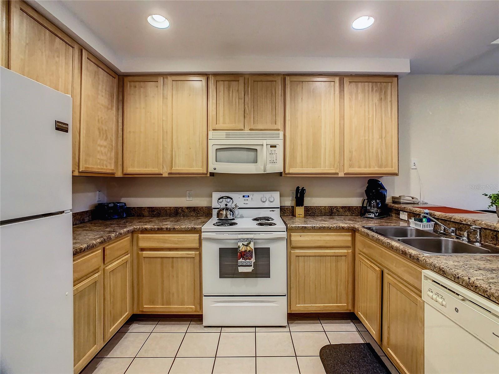 9061 TREASURE TROVE LN #403, KISSIMMEE, FL — photo 16