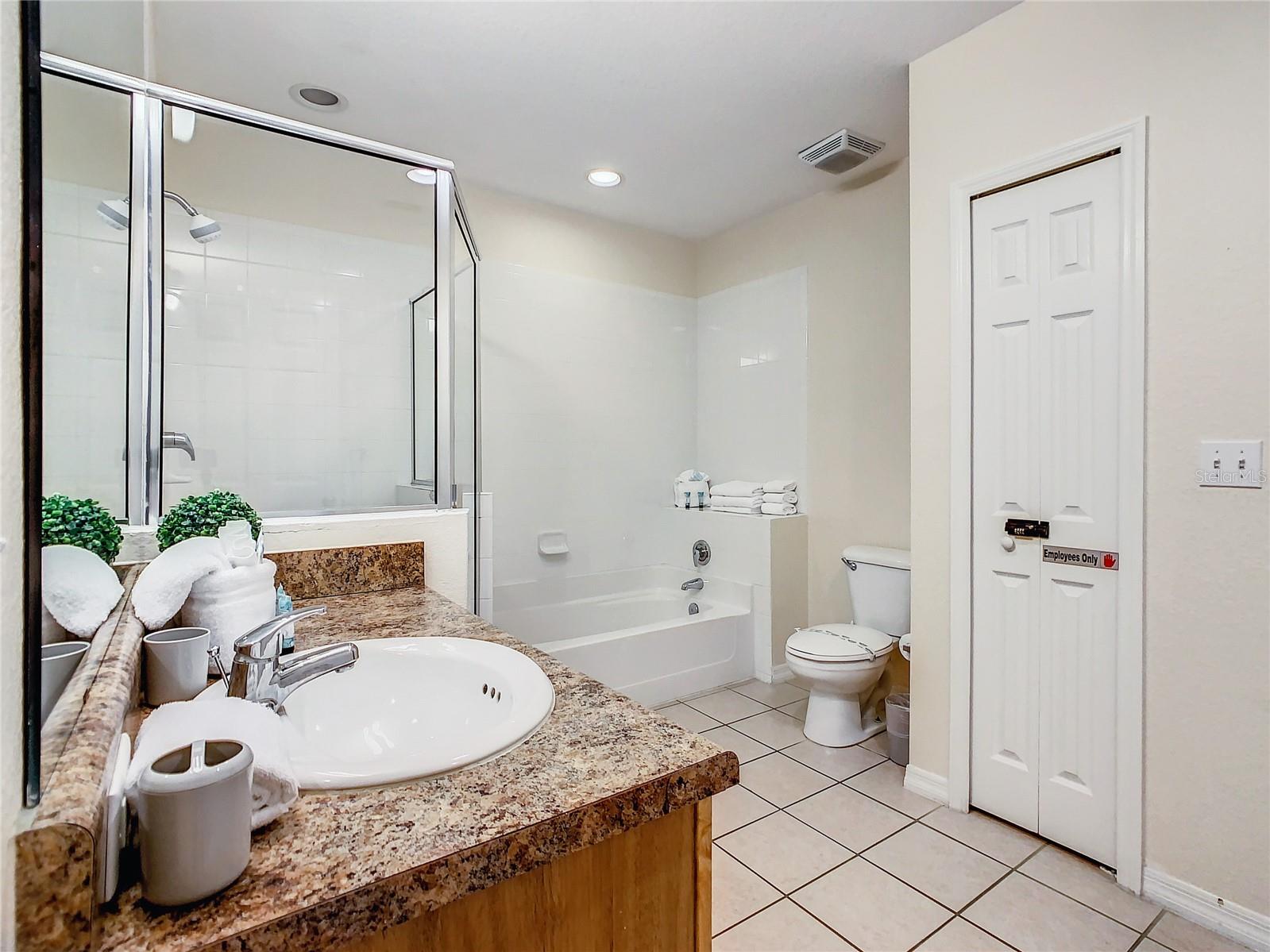 9061 TREASURE TROVE LN #403, KISSIMMEE, FL — photo 38